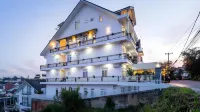 Hung Nguyen Valley Dalat Hotel Hotels in 
