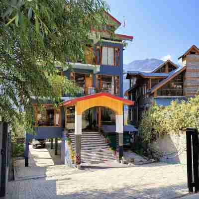 Hotel Sakura Palace Hotel Exterior