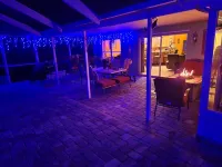 Apollo Beach Retreat Pet-Friendly 3Br w/ Private Heated Pool, Preserve & Beaches