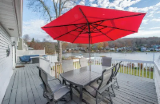 Lake Front Home w/Dock, Kayak, Canoe Right On Lake Hopatcong w/AC Wifi Huge Deck