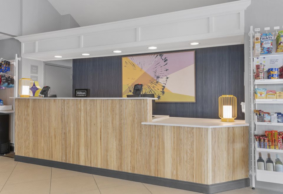 스파크 바이 힐튼 야외 수영장