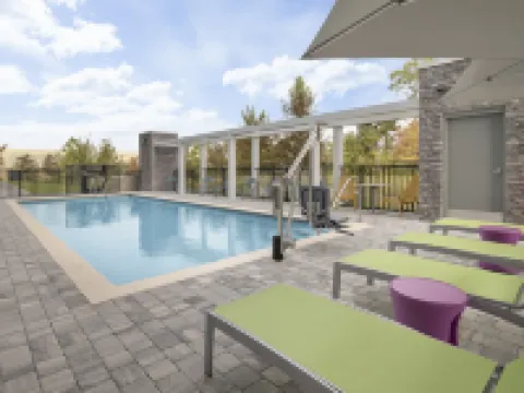 โฮม2 สวีทส์ บาย ฮิลตัน แซนฟอร์ด ออร์แลนโด นอร์ท โรงแรมในแซนฟอร์ด