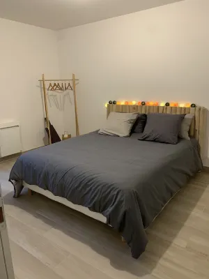 Luxury apartment 100 m from the beach