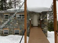 Real stone cabin, wake to million dollar views, abundant wildlife...