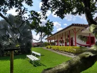 Finca Hotel Santana Campestre Quindio Hotels in Alcalá