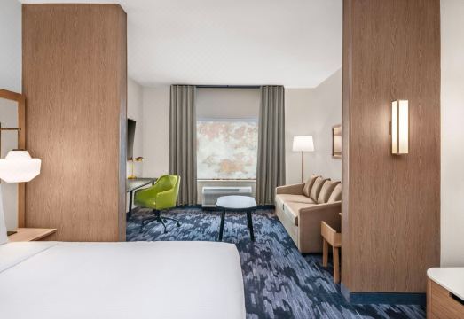 2. 페어필드 인 &..