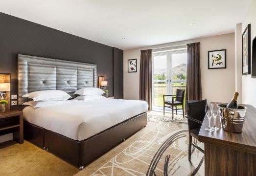 5. 더 다포딜 호텔..