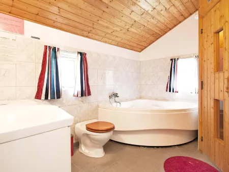 8 Person Holiday Home in Rødby-by Traum Отели в г. Лолланн