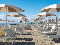 HOTIDAY Room Collection - Milano Marittima Hotels in Lido di Savio
