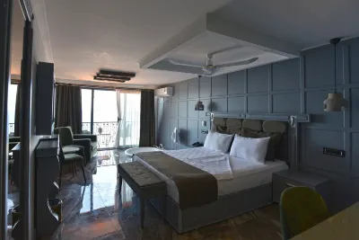 Assos Kervansaray Hotel - Special Category Hotels near Sokak Ağzı Plajı