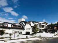 烏斯懷亞飯店 住宿飯店