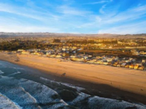 Happy Bottom Beach House by AvantStay Hotels in Oceano