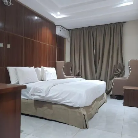 LINKS HOTEL