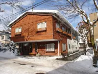 Hotel la Montagne Furuhata Hotels near Shinano-Moriue Station