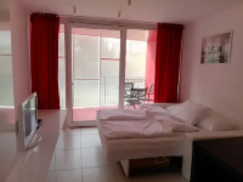No5 Studio with Garden View Hotels in Pakostane