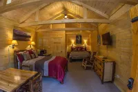 Denali Tri-Valley Cabins Hotels in Healy