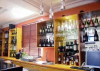 TD RESIDENCE INN - Bars