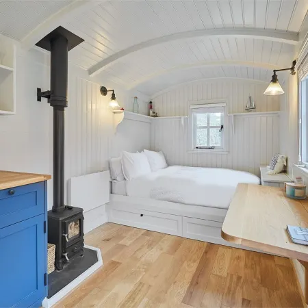 Host & Stay - the Lobster Pot Отели в г. Carlin How