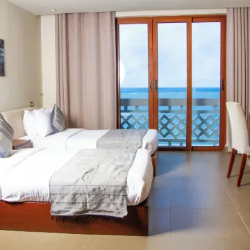 Royal Shaza Suites