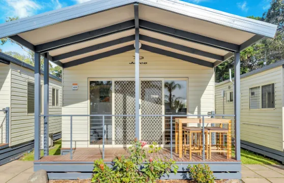 託基英吉尼亞假日營地