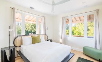 Starlight Serenity - Hideaway with Stunning Views