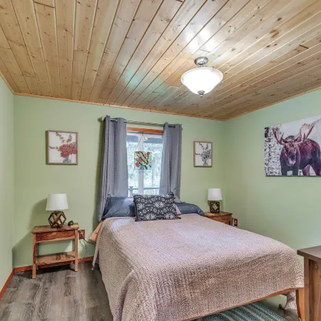 Cabin in the Woods 1 Bedroom Cabin