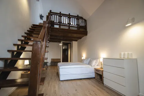 Jégverem Fogadó Hôtels à : Sopron
