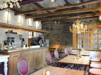 House Full of Charm & Comfort, Great Calm, Large Sauna, Large Hot Tub