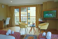 Hotel Cholay Khangzang - 陽台