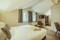 Auberge de Clochemerle, Spa Privatif & Restaurant Gastronomique Hotel a Denice