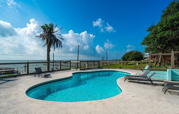 Caprice Cottage - Sun Harbor Cottage #1