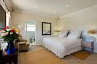 LeBonheur Hotels in Constantia