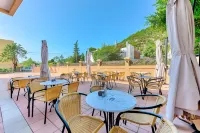 Hotel Dana Hotels in Sutomore