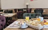 Holdvirág Hotel - petit déjeuner