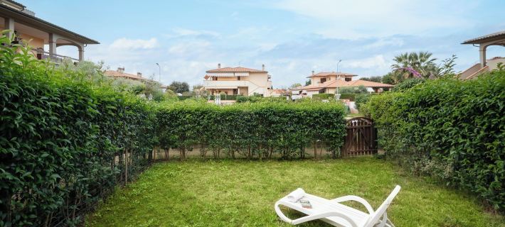 Follonica Apartments - Pool & Relax Отели в г. Фоллоника