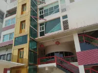 Hotel Chez Wou โรงแรมใกล้พิพิธภัณฑ์กองทัพ