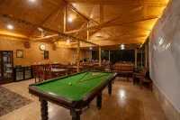 Skywood Resort Hotels in Kandaghat