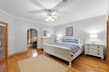 Mi Casa, Su Casa by Avantstay Lakefront Escape