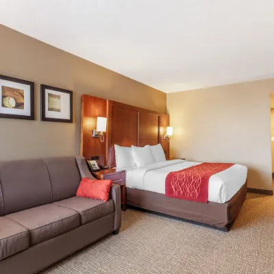 Comfort Inn & Suites Aberdeen Hotels near Ripken Stadium