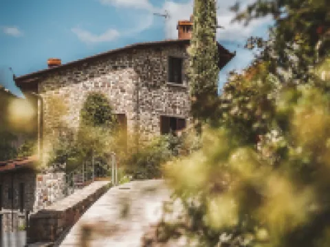 ボルゴ I トレ バローニ ポッピのホテル