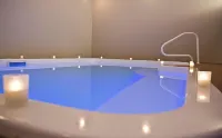 Belamere Suites Hotel - piscina