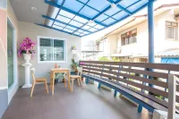 City 2 Lampang Hotels in Hua Wiang