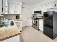 Tranquil Retreat Near Savannah Hotels near Publix Super Market At Blue Moon Crossing