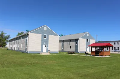 Mynarski House