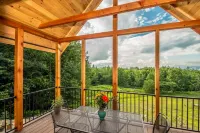 Breathtaking Views and Game Room Entertainment - Stunning Mountain Retreat