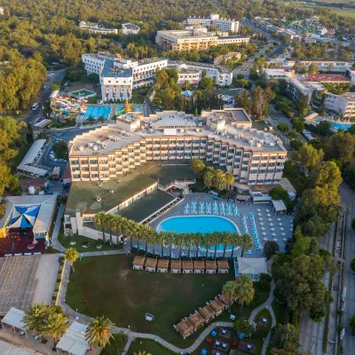 Asteria Collection Side Hoteles cerca de Lago Titreyengol