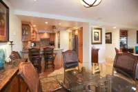 Spacious Condo with Gourmet Kitchen and Piano - Serene Coastal Retreat