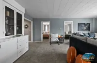 Broad Street Suite 3|Parking for 3 Vehicles |Walkable |Boho Inspired |Full Kitchen |Huge Living Room