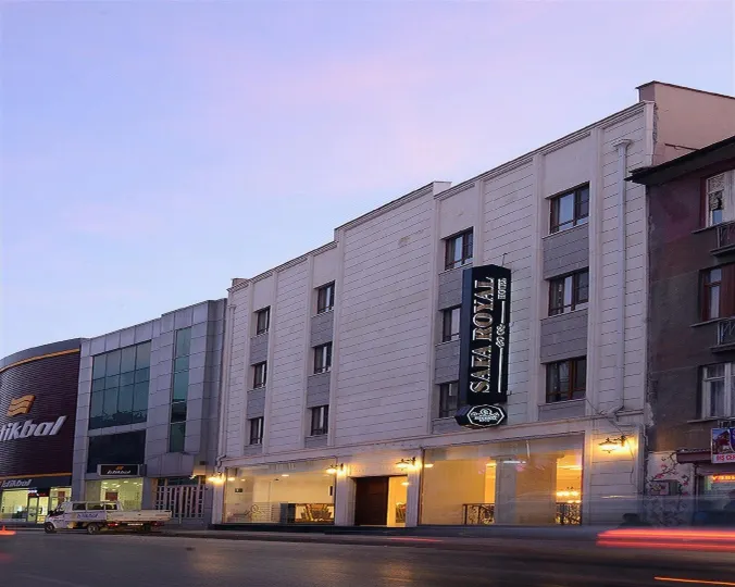 Safa Royal Museum Hotel