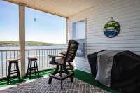 Zero Entry Pool and Elevated Views - Stunning Lakefront Oasis